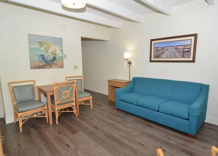 Days Inn & Suites By Wyndham Jekyll Island