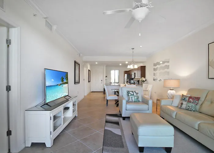 Waterfront Lakewood National Condo Overlooking The 11Th Green - Golfers Grove