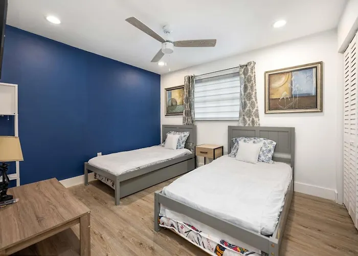 Sheraton Villa 3Br With Pool 10 Mins From Hard Rock Stadium