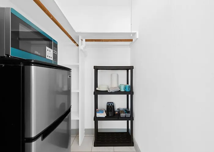 Private Studio Wpool Access Patio