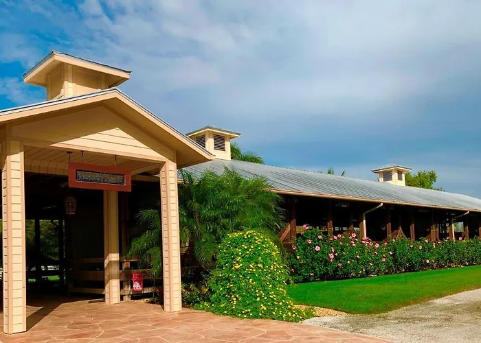 Horse Ranch Adventures - Paradise Ranch Bunkhouse