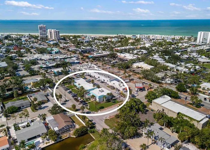 Siesta Key Condo - Beach, Pool & Village Fun!