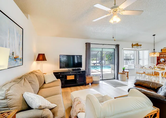 2 Mi To Water: Sebastian Home W/ Pool!