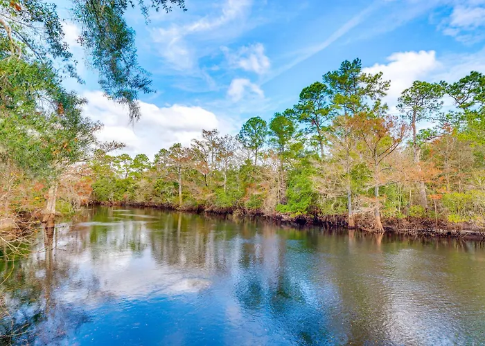 'Bovee'S Riverhouse' Dunnellon Family Getaway!