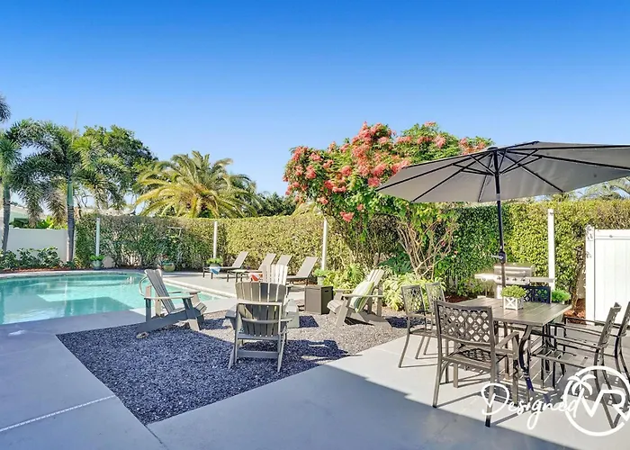 Renovated Home Wheated Pool Bbq