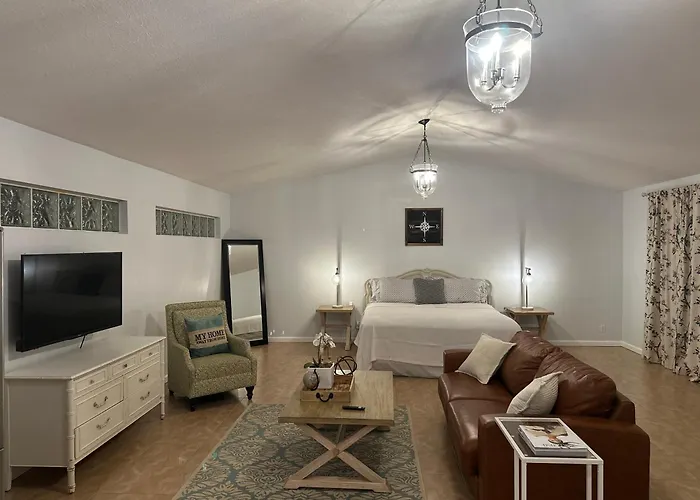 Wellington Guest Suite