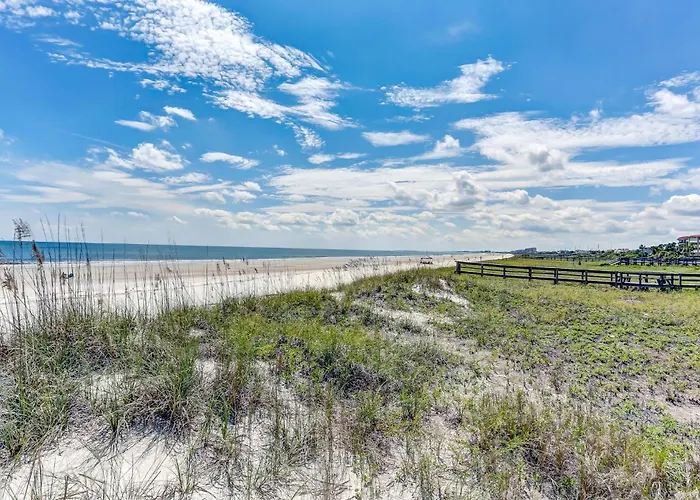 Steps To Oceanside Condo