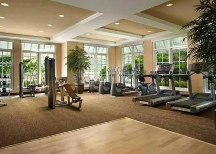 One Bedroom In Amazing Condobeach Pass Included!