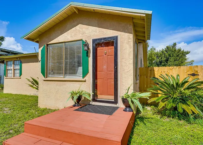 Sunny Panama City Escape W/ Pool & Deck!