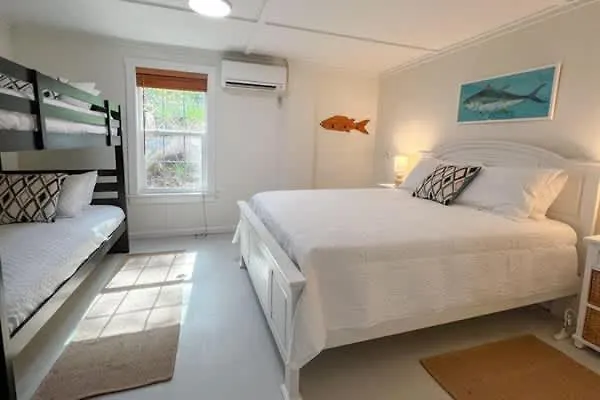 Mayberry On Bayberry Private Pool Sleeps 10
