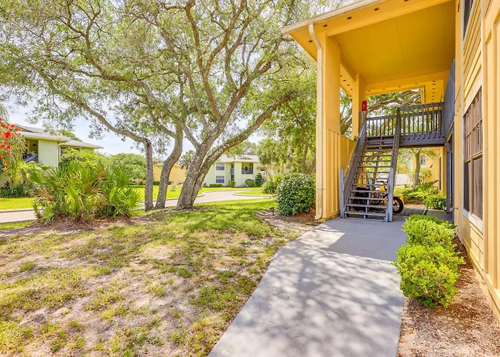 Walk To St Augustine Beach! Condo W/ Pool Access