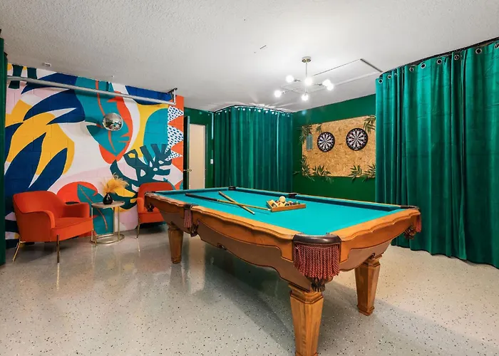 The Sunny - Theme Parks , Heated Pool , Grill