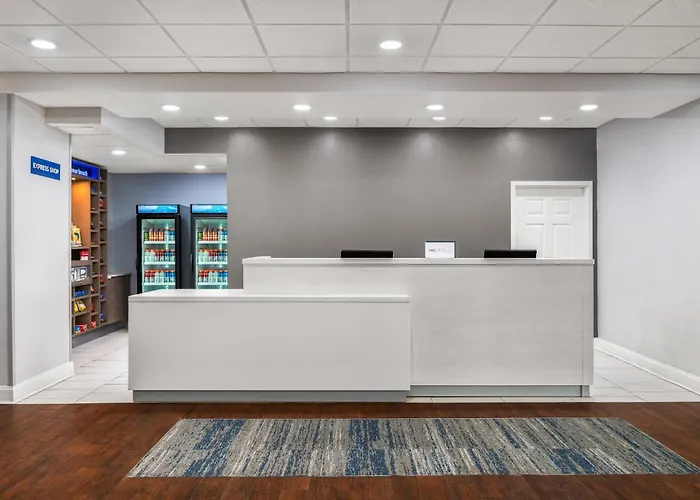 Holiday Inn Express & Suites Destin - Miramar Beach By Ihg