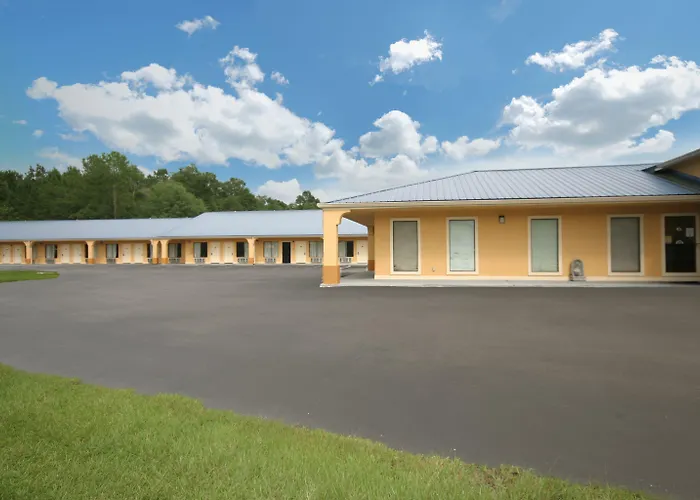 Days Inn By Wyndham Defuniak Springs