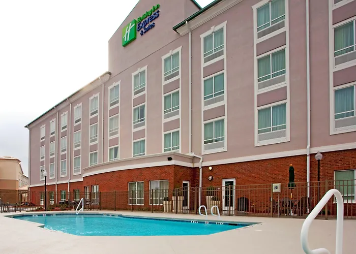 Holiday Inn Express & Suites - Valdosta By Ihg