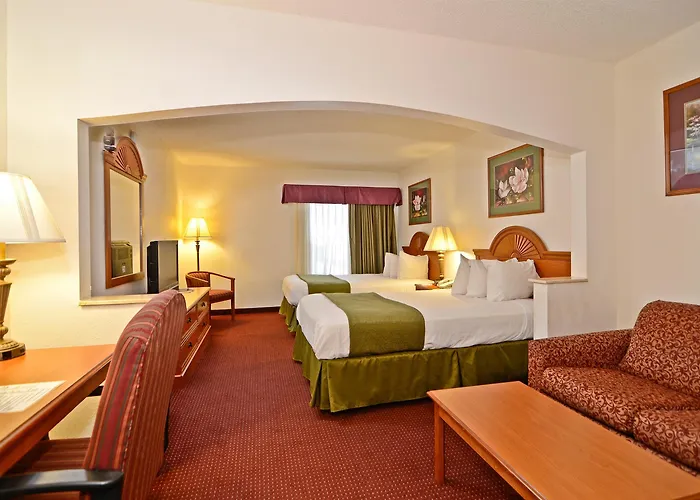 Days Inn By Wyndham Panama City