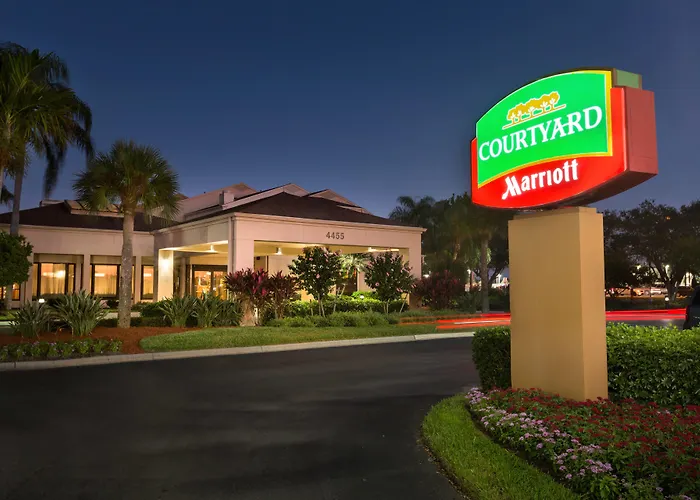Courtyard By Marriott Fort Myers Cape Coral