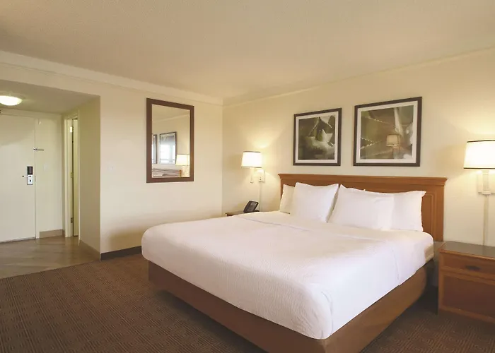 La Quinta By Wyndham Coral Springs University Dr