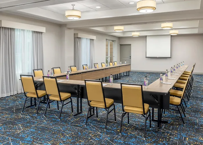 Hampton Inn And Suites Coconut Creek