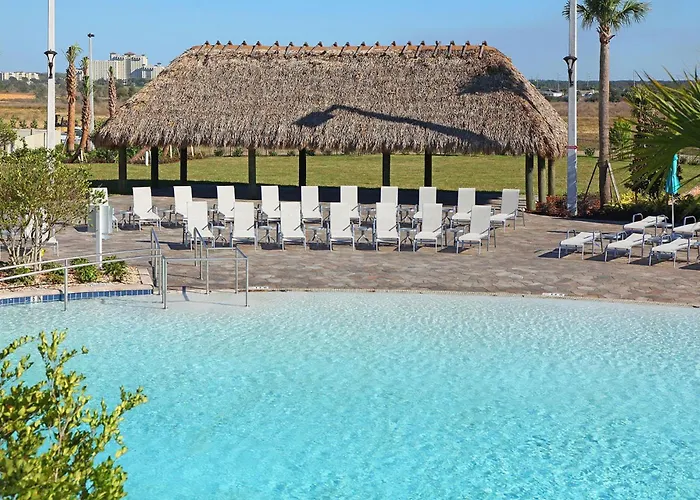 Lovely Apartments 18 Minutes Away From Disney!