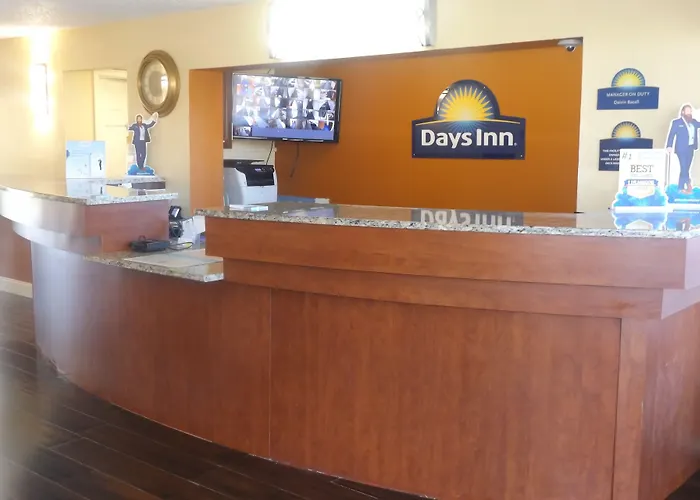 Days Inn By Wyndham Wildwood I-75
