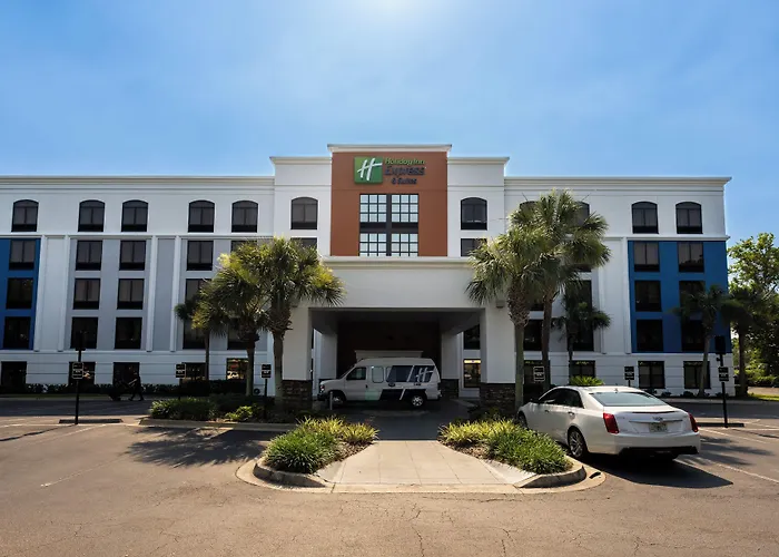 Holiday Inn Express & Suites Jacksonville South East - Medical Center Area By Ihg