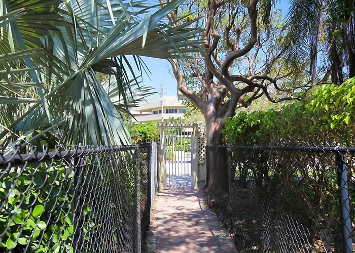 Marco Beach Vacation Suites