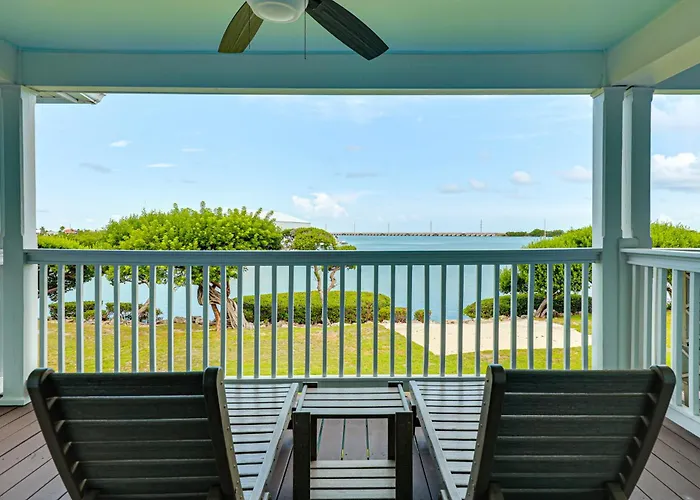 Oceanfront Duck Key Villa: 2 Marinas Steps Away!