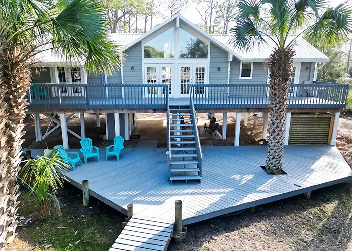 Canal Front Pet Friendly Boat Dock St George Island-Beach Access
