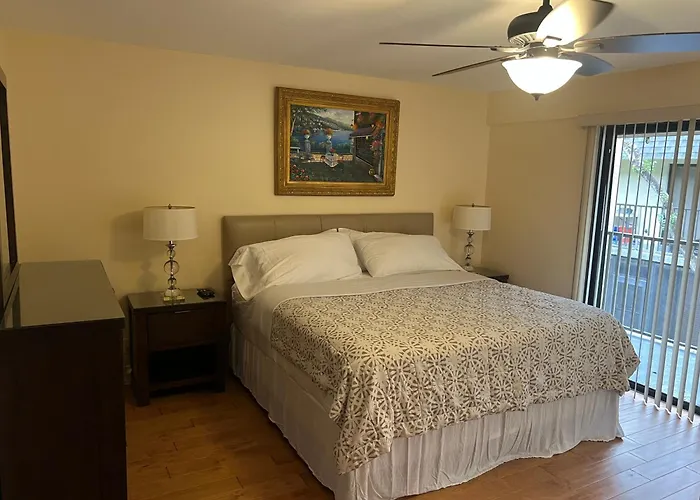 Very Nice 2 Bedroom 2 Bath Condo