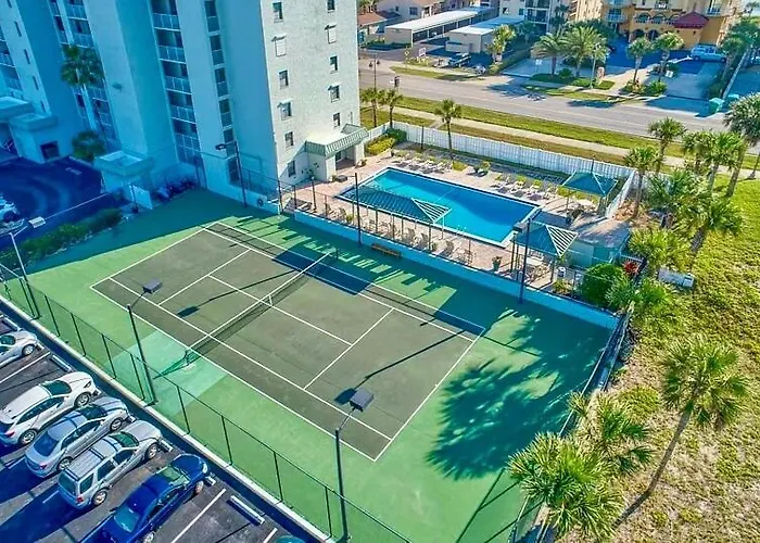 Immaculate 2Br 2 Bath Beachside Condo