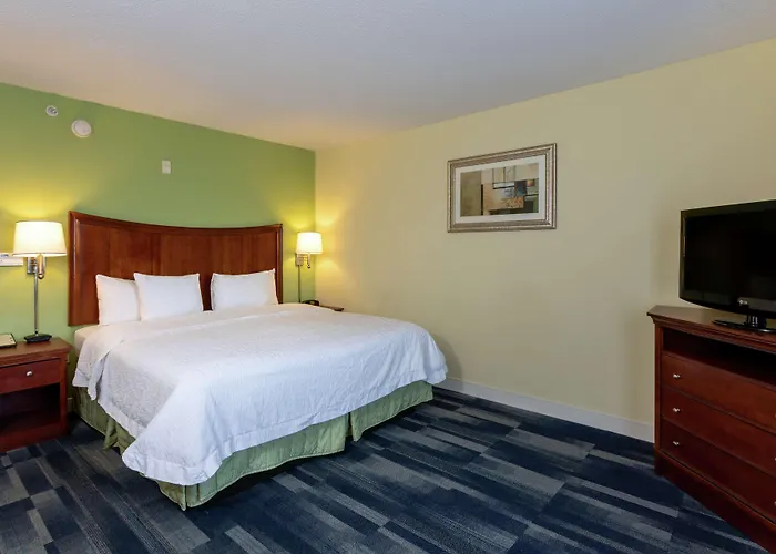 Hampton Inn & Suites - Fort Pierce