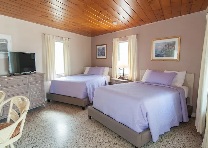 Siesta Motel