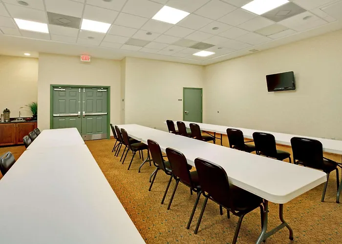 Country Inn & Suites By Radisson, Tallahassee-University Area, Fl