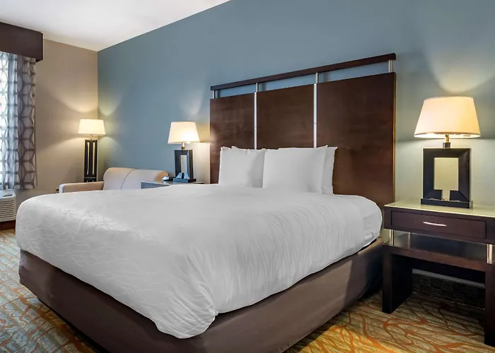 Best Western Plus Bradenton Gateway Hotel