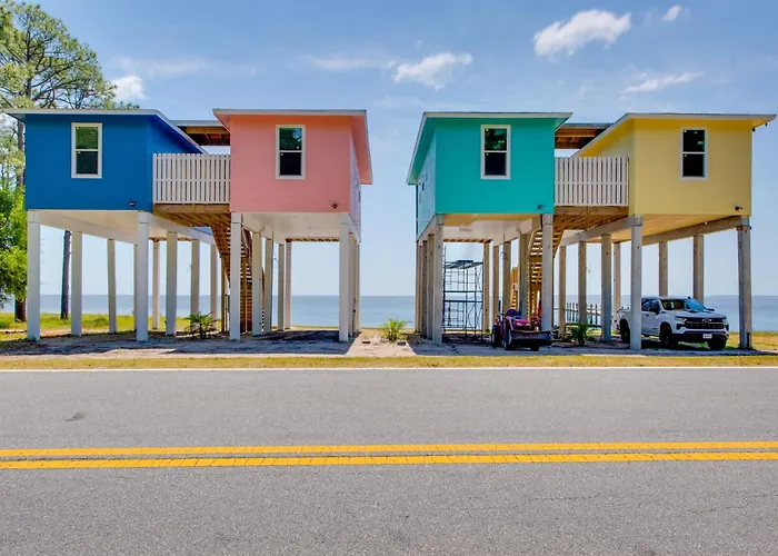 Beachfront Retreat W/ Dock In Lanark Village!