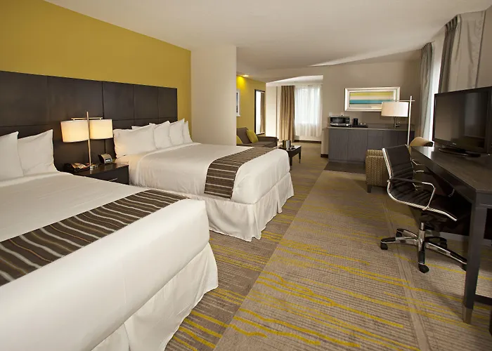 Comfort Suites Miami Airport North