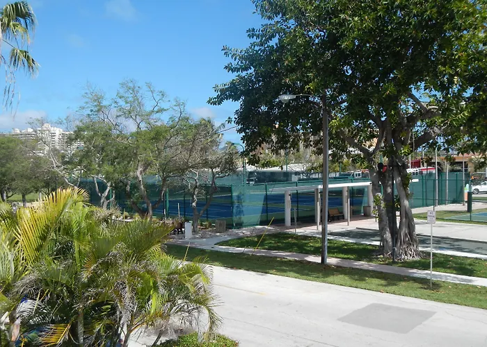 Breakaway Inn Guest House