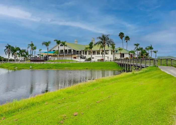 1 Mi To Golf: Sebring Condo W/ Pool Access!