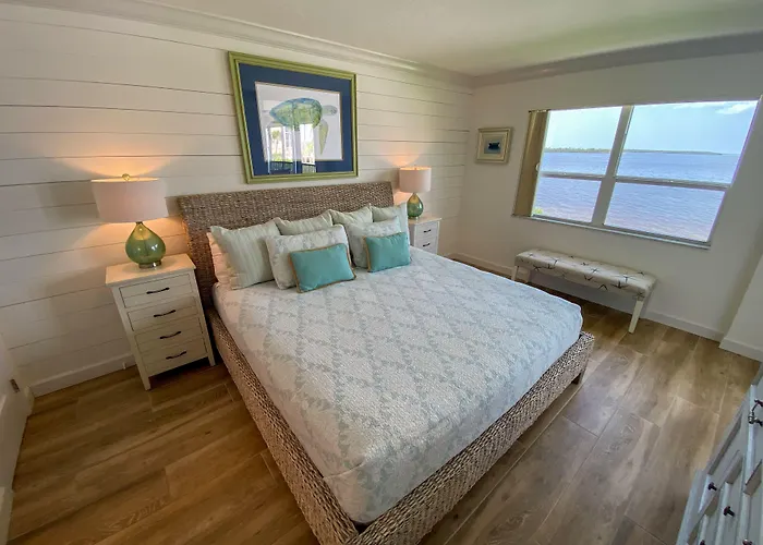 Resort Harbour Properties - Fort Myers / Sanibel Gateway