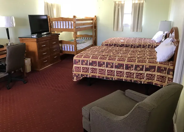Aqua View Motel