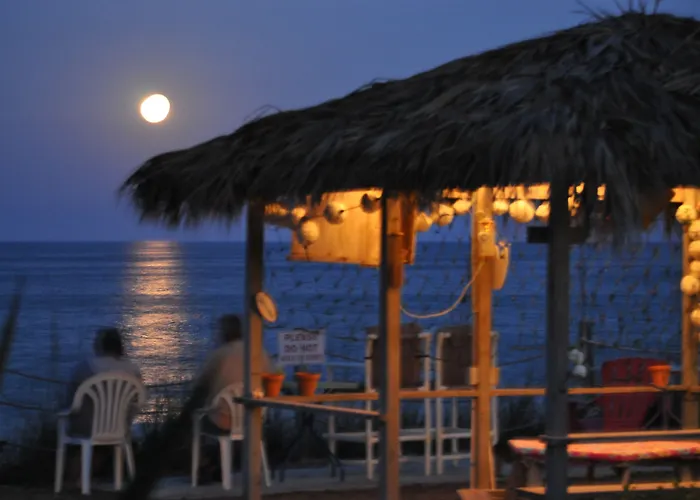 Oceanfront Sea Scape Motel
