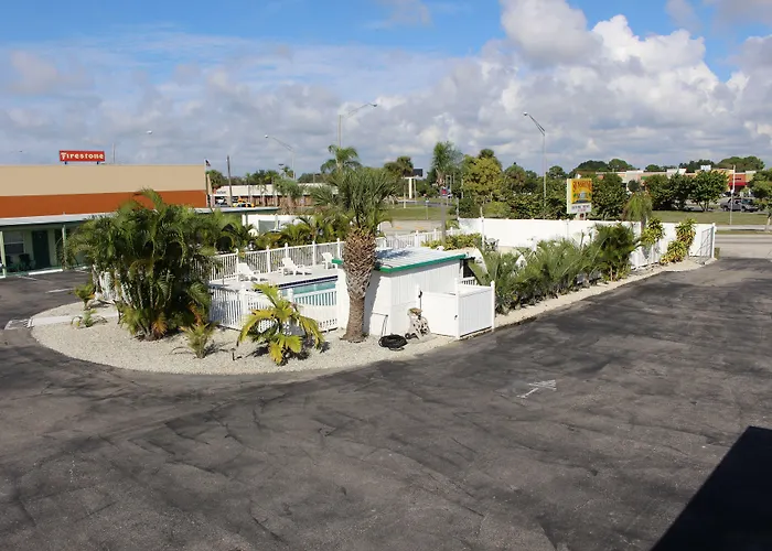 Sunshine Inn & Suites Venice, Florida