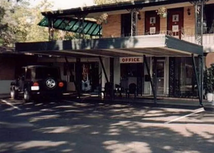 Castillo Inn
