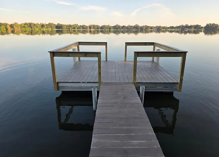 Lakeside Lofts At Lake Martha