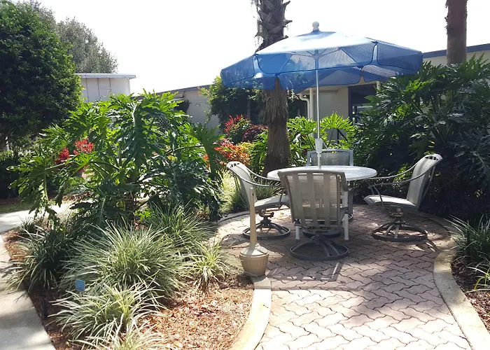 Hontoon Landing Resort & Marina