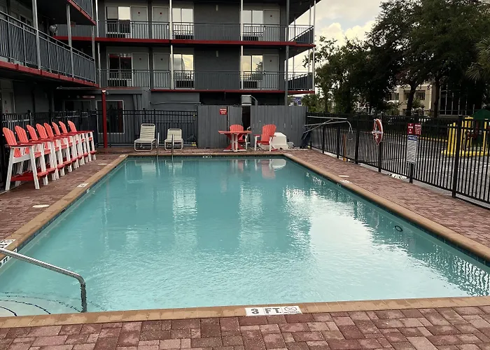 Travelodge By Wyndham Orlando At Heart Of International Drive