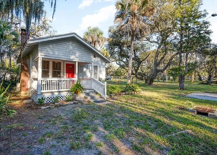 Charming 2Bd 1Bth Cottage Near River - Melwood