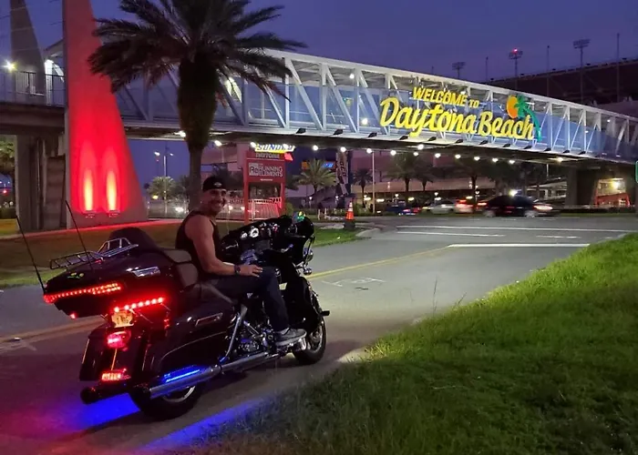 Salty Air, Happy Vibes! Daytona Brighthappy Studio