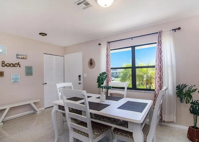 Beachy Home With Rec Room And Patio